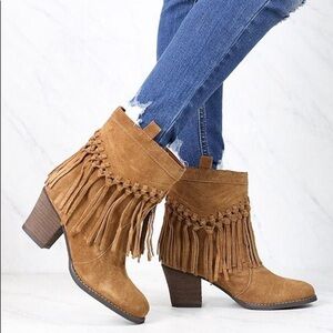 Sbicca Sound women’s suede Bootie 10